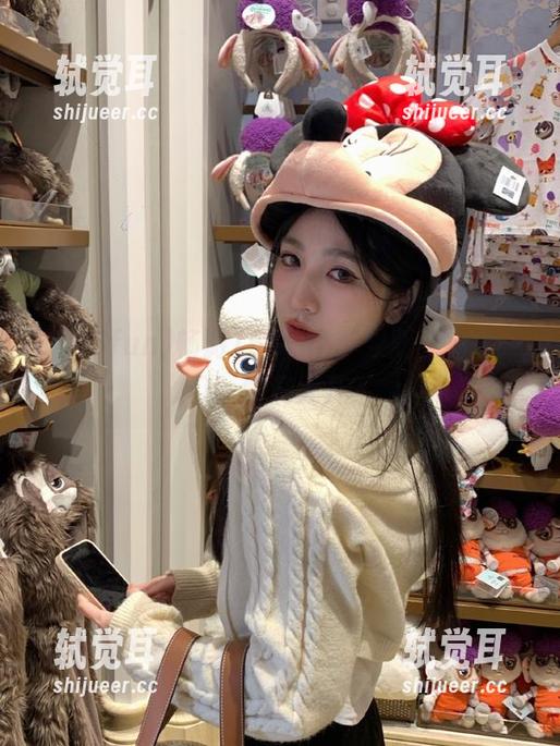 畅游166fun苹果版，瓜咬一口，脑洞大开？