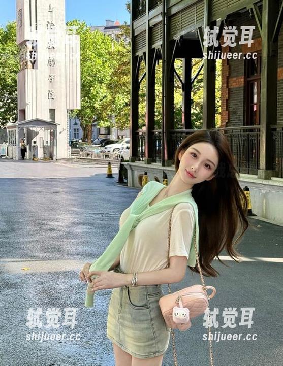 17吃瓜网地址：为何我总想一探究竟？