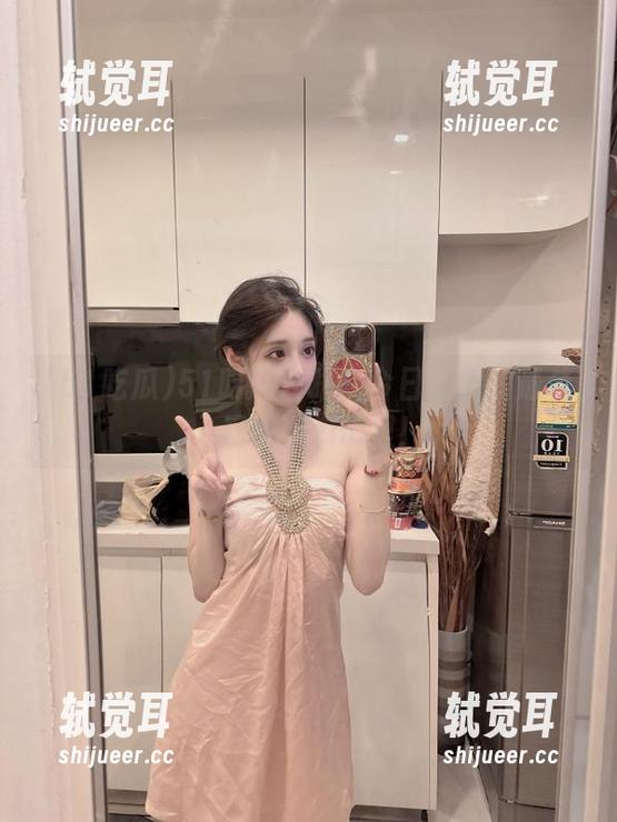 51吃瓜 51吃瓜攻略:今日吃瓜的最佳入口就在zhe里!