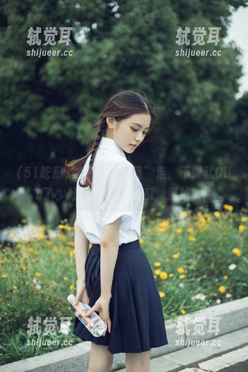 跟着“老虎菜”走，不跟就OUT了，赶快下载51吃瓜，别掉队！