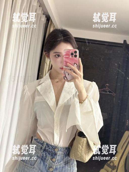 今天的五分钟看点，51吃瓜app又上演大戏了