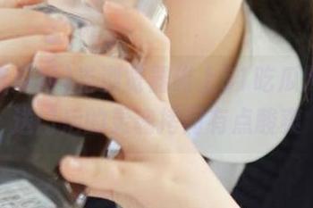当浏览器碰上51吃瓜网，传送门后的灵魂拷问有点酸爽