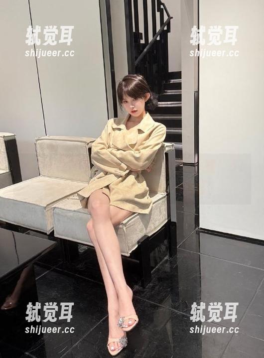 别犹豫了，快来下载！51在线吃瓜带你体验什么叫解压！