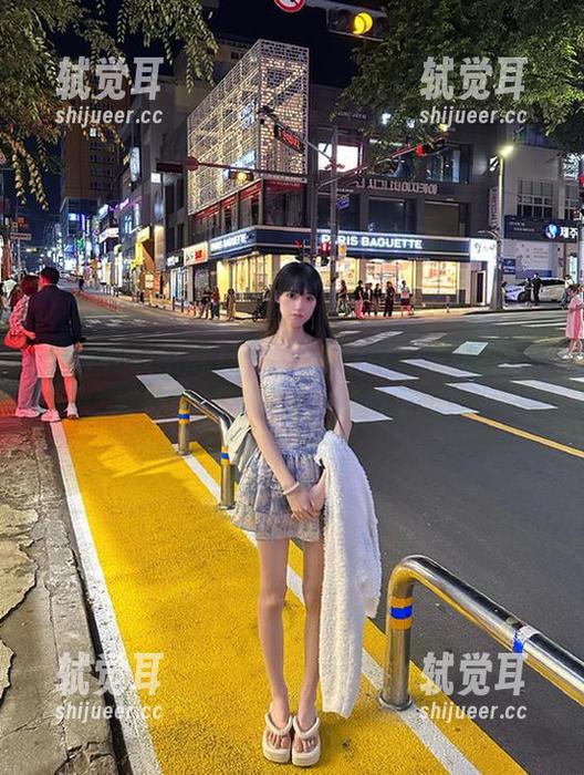 苹果又出新款？快来看51在线吃瓜苹果版，吃得更爽！