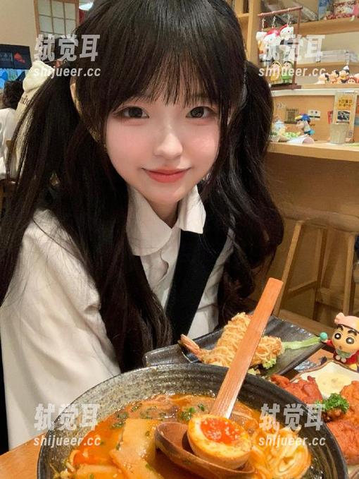 52吃瓜 一旦登录52吃瓜,仿佛进入了奇妙的时空隧道。