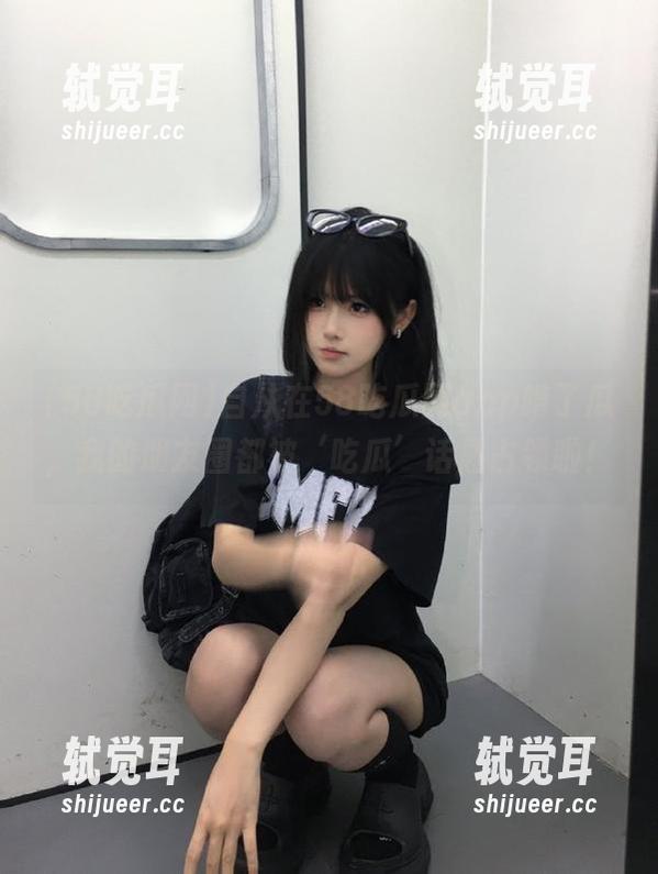 自从在58吃瓜网app啃了瓜，我的朋友圈都被‘吃瓜’话题占领啦！