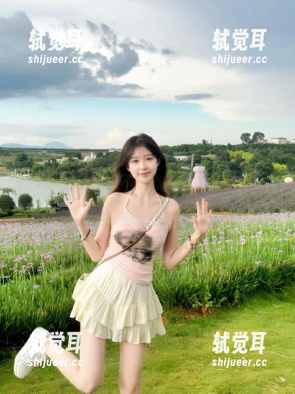 吃瓜不走心？718吃瓜app，让你轻松捕捉扎心瞬间！