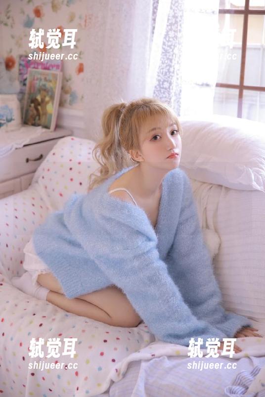 718吃瓜网苹果版更新啦，食材新鲜，八卦儿香，完全zero成本的吃瓜旅程等着你来！