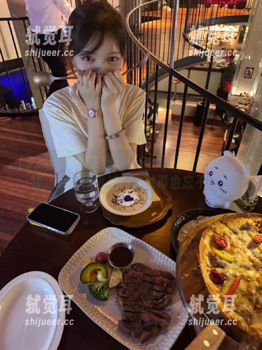 快来收藏！92吃瓜的爆料太奇特，保证你看过一次就再也忘不了！