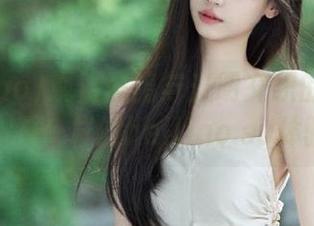 观看黑暗与光明交织的故事——不一样的heiliao.su体验