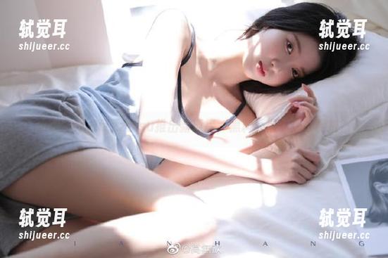 tttzzz.su推出新链接，黑料还得私信才能拼？