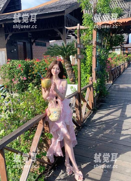 晚安前的资源大赏，“www.51dhav.cc”居然天然去雕饰，哈哈