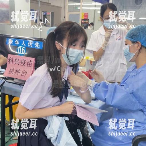 www.黑料社区.com导航让我瞬间变身“吃瓜行家”，不过肚子还是空空如也。