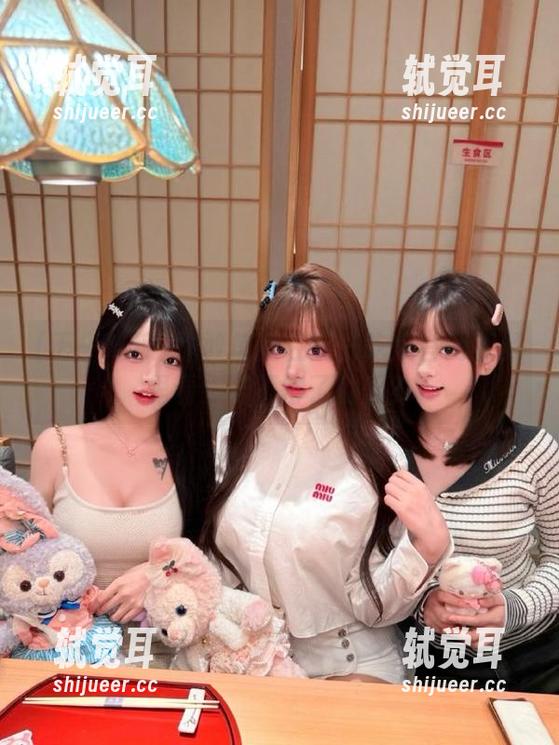 你敢信我在五一吃瓜官网视频里看到了不得了的瓜？