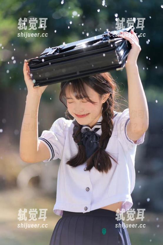 在五一吃瓜官网发布：你可曾想过小时候的芒果，长大后的心情？！