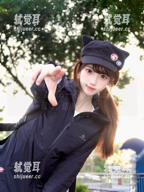 安卓导航带我去五一黑料不打烊，结果却一不小心亲眼撞见八卦现场，这得多尴尬。