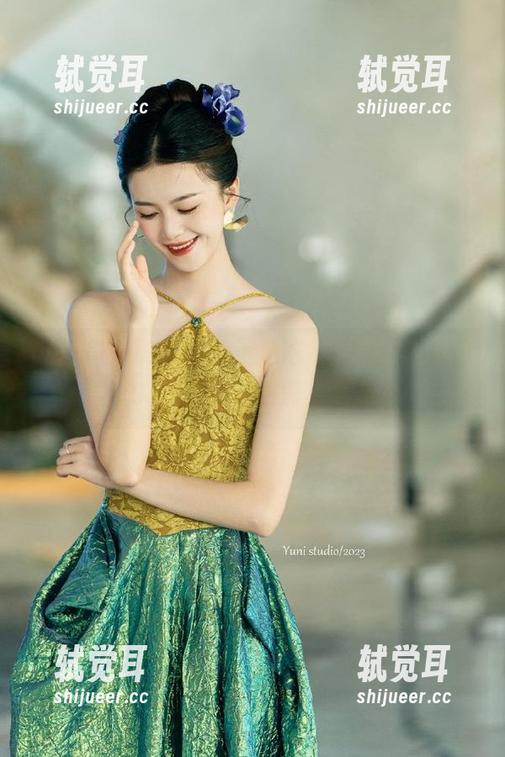 永远是吃瓜的真谛，今日吃瓜911更短，更黑，更劲爆！