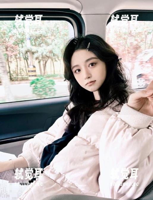“冲哥精选入口”像是个宝藏，进去有时候却像迷路的感觉。