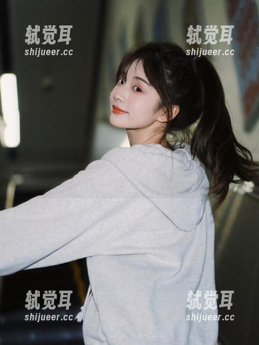 冲哥黑料视频，提醒大家：别靠近，黑道有风险