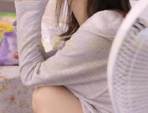 直达吃瓜网，朝阳长腿美女们你们竟在忙啥？