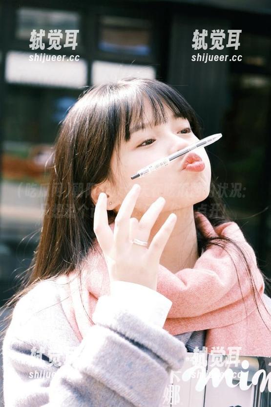 朝阳群众今天在吃瓜网的状况：只想说个话，传送门，你快点开！