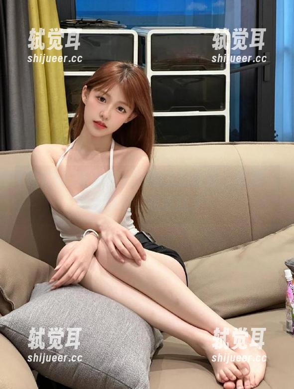 吃瓜网app的入口设计，就像一块大西瓜，想吃就来！