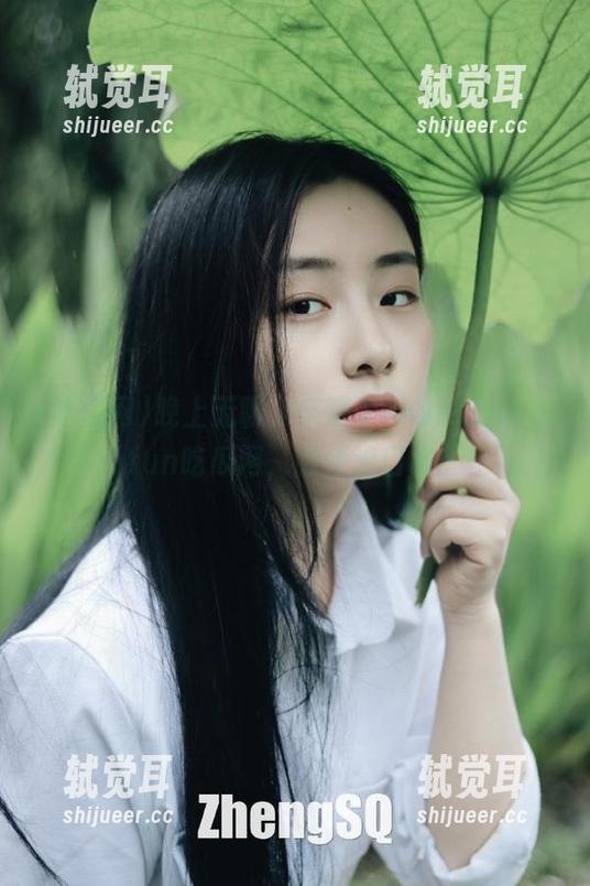晚上无聊，来观看www.51cg.fun吃瓜网，顺便流口水！