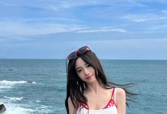 吃瓜网址首页最新动态，流行的梗又在复燃，你敢随意参与吗？