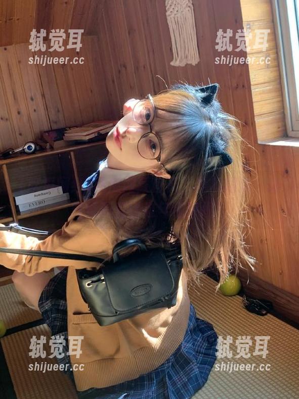 吃瓜网红首页，黑料翻滚：这气氛简直比过年还热闹！