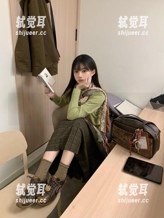 懒得出门，吃瓜黑料网页把所有资源送上门，我就静静享受…