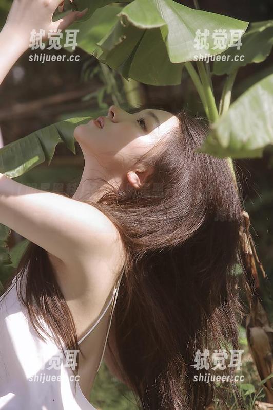 经过“明星黑料”的传送门，一大波趣闻正悄然来袭，不要猶豫！