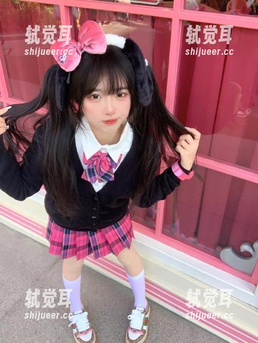 今天的争议又被每日黑料51发布了，这波操作真心让人捏把冷汗。