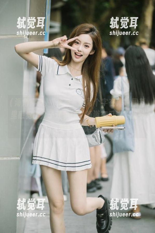 “资源”这两个字在海角黑料里感觉比金子还值钱，畅游在瓜海的感觉，好奇心爆棚！