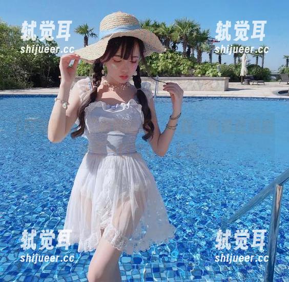 网曝吃瓜 “网曝吃瓜”下载,听说这瓜的味道一口就让人上瘾。