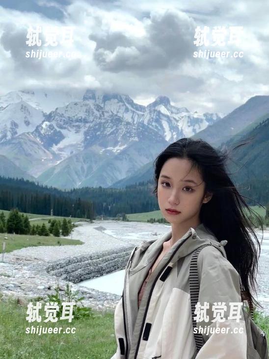 我的网曝吃瓜导航，不知怎么就带我进了无数荒腔走板的八卦圈。