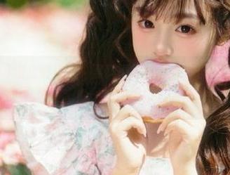观众请注意，黑料不打烊黑万里长征的新地址又来啦，快跟上！