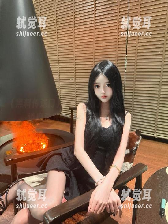 黑料传送门网址，仿佛是一道魔法咒语，竟让我百无聊赖？