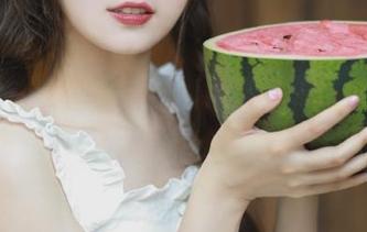 黑料正能量带你走入历史查找的入口，那里有你意想不到的爆料！
