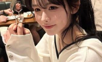 登录“黑料正能量668”，感受来自灵魂深处的小确丧，啧啧！