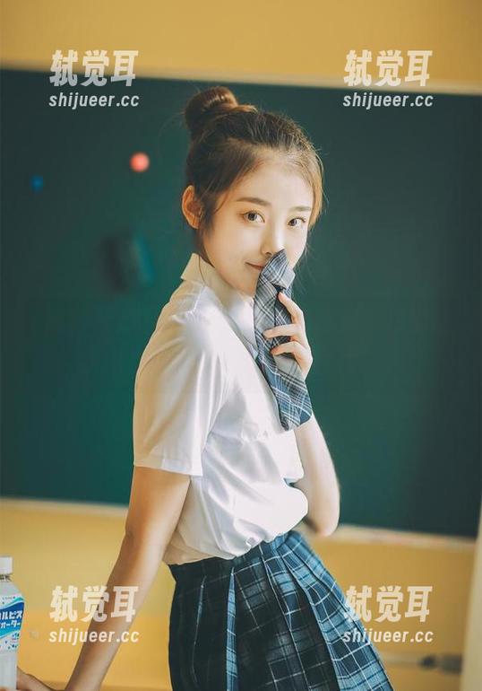 观看黑料社在线的结果，总能让我捧心口感叹：“这波真秀”。