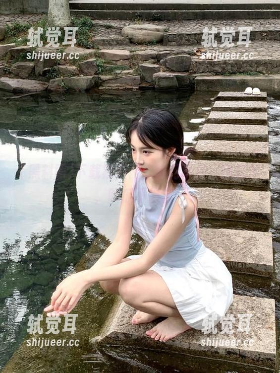 下载黑料网，热门事件一网打尽，吃瓜不怕撑！