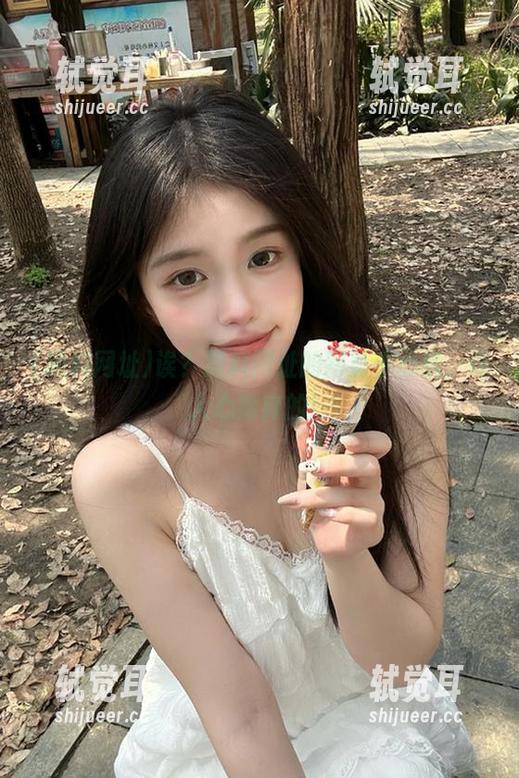 诶？黑料网址的网页小心机，让人心痒痒的！