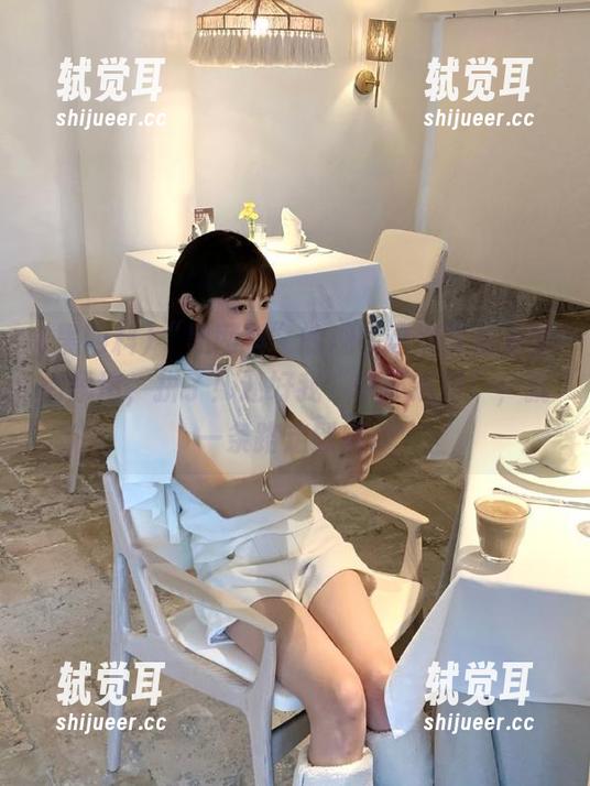 “黑网料”的观察这次要我为爱情添堵，拼了！还好我“永不迷路”，就一条路走到黑。